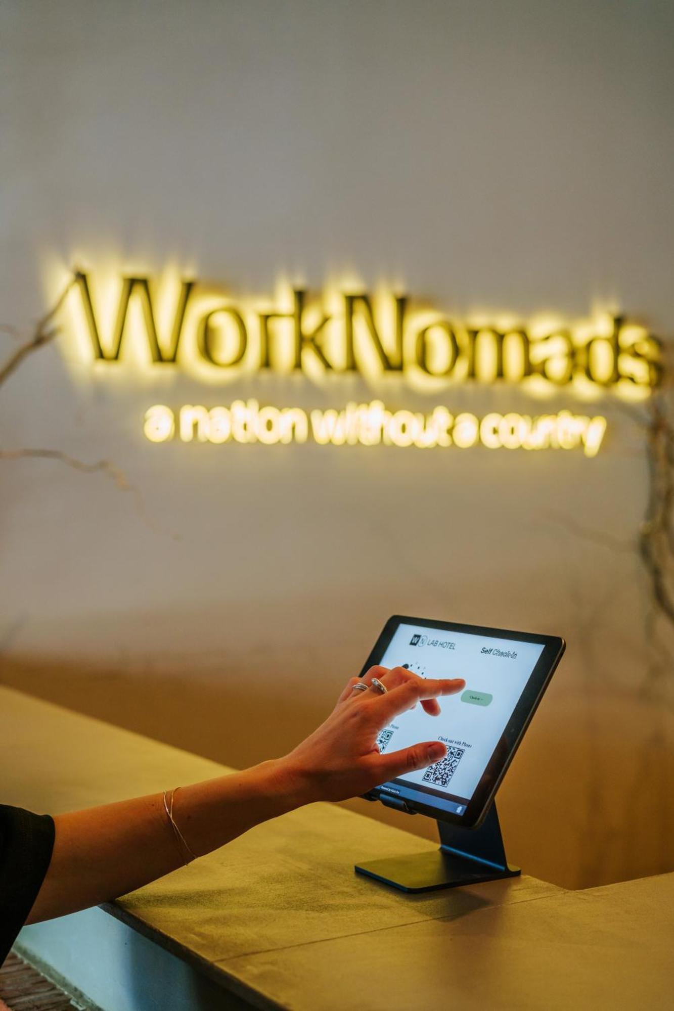 Wn Lab Hotel - Including Breakfast And Parking โซเฟีย ภายนอก รูปภาพ