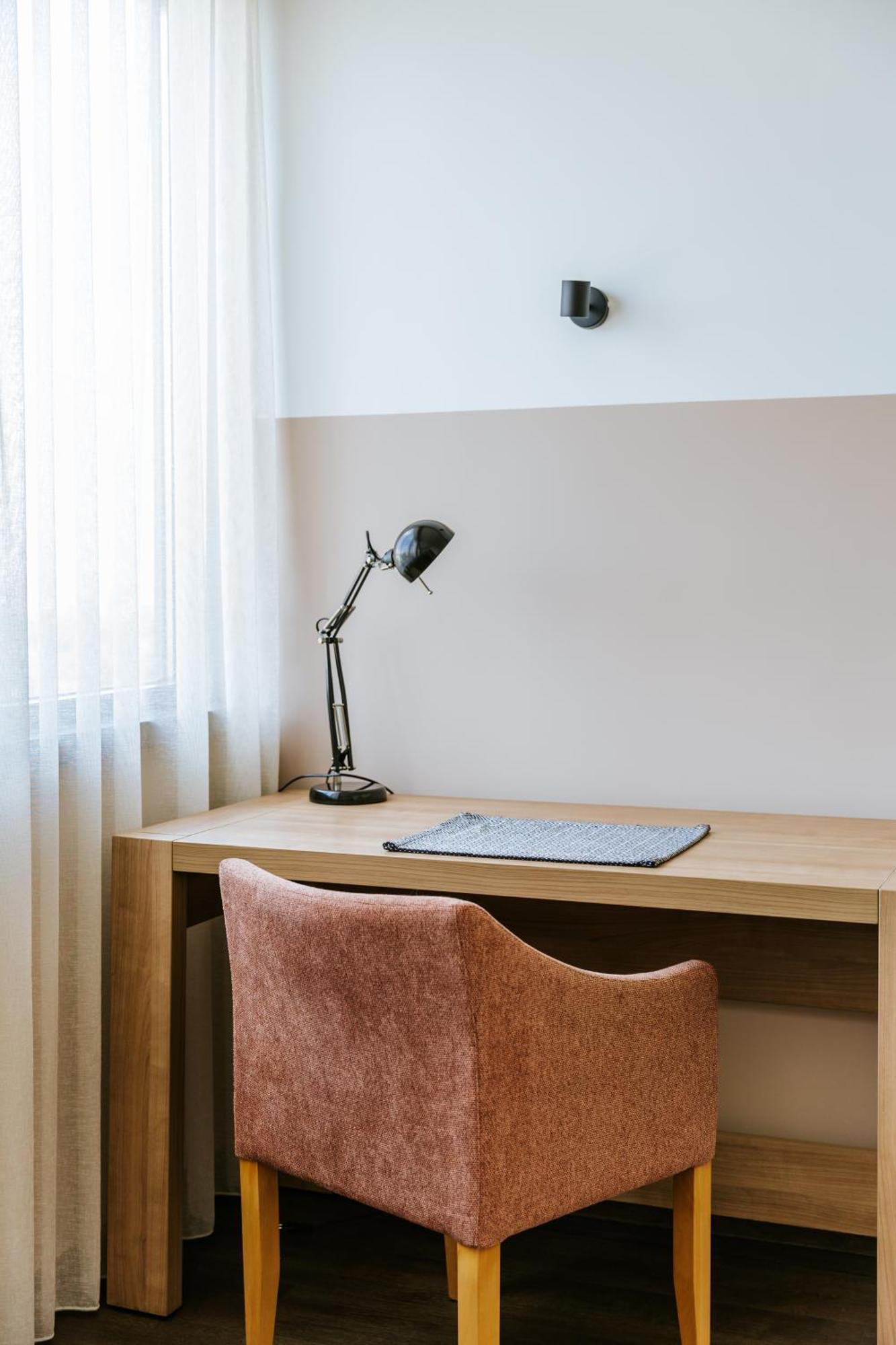 Wn Lab Hotel - Including Breakfast And Parking โซเฟีย ภายนอก รูปภาพ